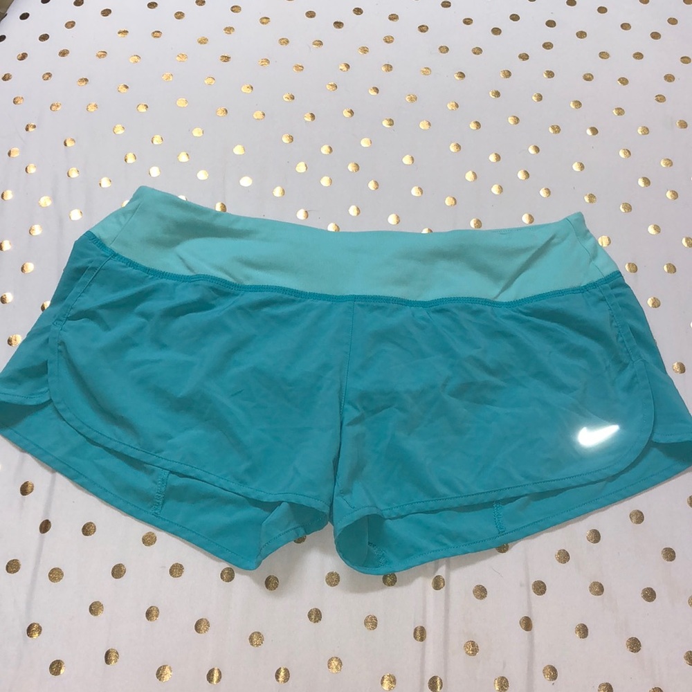 NIKE running shorts!!